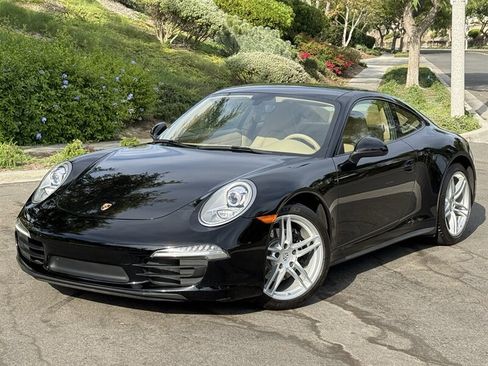 Used 2014 Porsche 911 Carrera 4 AWD/4WD image 2