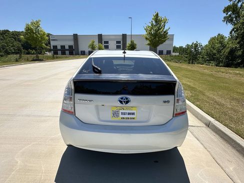 Used 2010 Toyota Prius FWD image 7