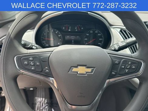 Used 2024 Chevrolet Malibu LS FWD image 15