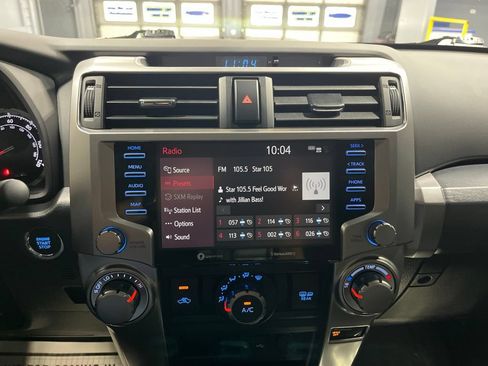 Used 2024 Toyota 4Runner TRD Sport AWD/4WD image 27