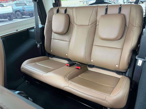 Used 2022 Jeep Wrangler Rubicon w/ LED Lighting Group image 13