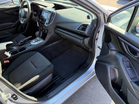 Used 2021 Subaru Impreza 2.0i AWD/4WD image 12