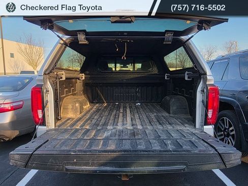 Used 2019 GMC Sierra 1500 SLT w/ SLT Premium Plus Package image 7