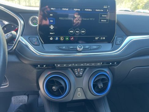 Used 2023 Chevrolet Blazer RS w/ Enhanced Convenience Package image 18