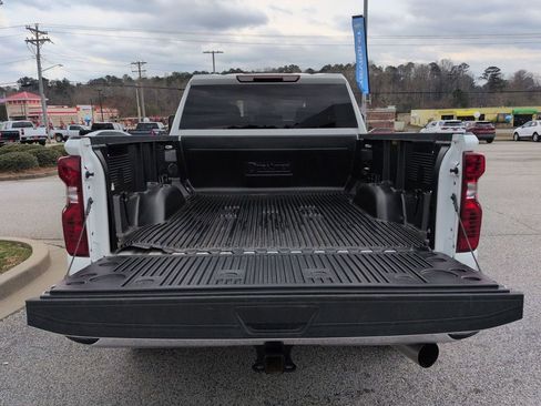 Used 2025 Chevrolet Silverado 2500 LT w/ Convenience Package image 29