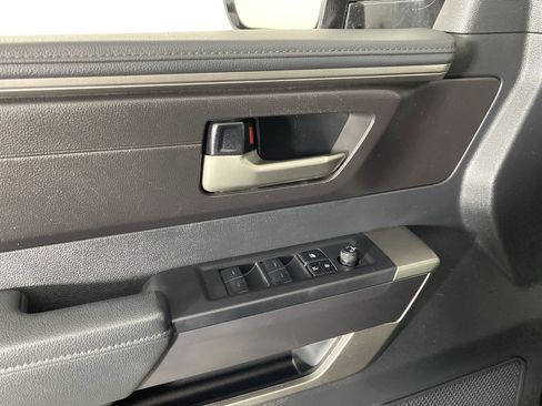 Used 2022 Toyota Tundra SR5 image 13