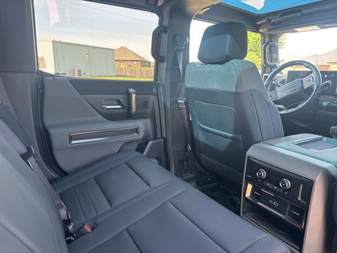 Used 2024 GMC Hummer EV 2X AWD/4WD image 14