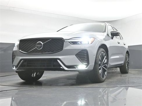 New 2026 Volvo XC60 B5 Ultra w/ Protection Package Premier image 44
