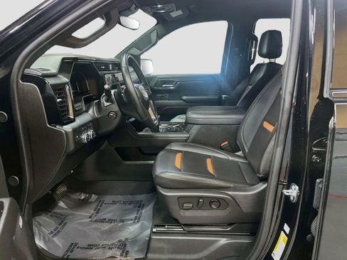 Used 2024 GMC Sierra 1500 AT4 w/ Technology Package image 22