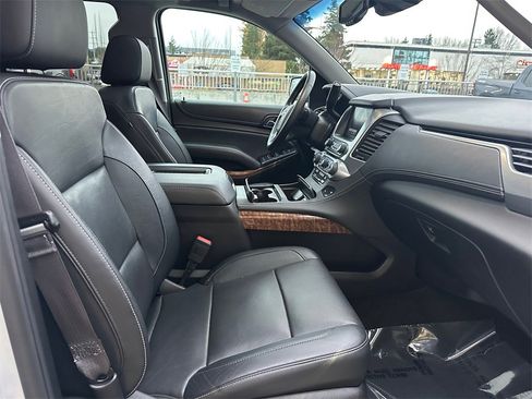 Used 2017 Chevrolet Tahoe Premier image 10