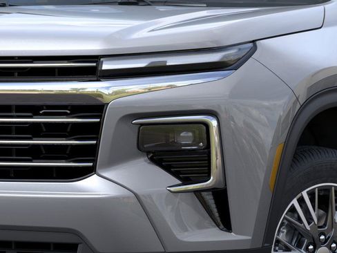 New 2025 Chevrolet Traverse LT image 10