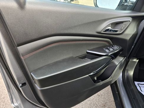 New 2026 Chevrolet Trax RS w/ Sunroof Package image 23