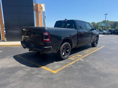 Used 2020 RAM 1500 Limited w/ Black Appearance Package AWD/4WD image 5