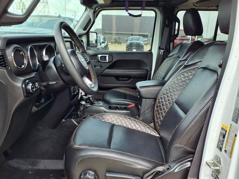 Used 2023 Jeep Gladiator Overland AWD/4WD image 20