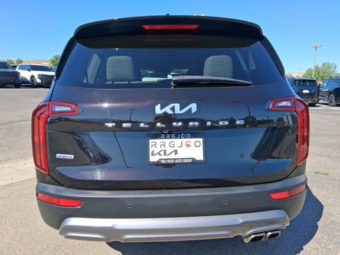 Used 2022 Kia Telluride S AWD/4WD image 12