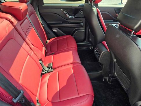 Used 2025 Lincoln Corsair Reserve w/ Equipment Group 202A image 29