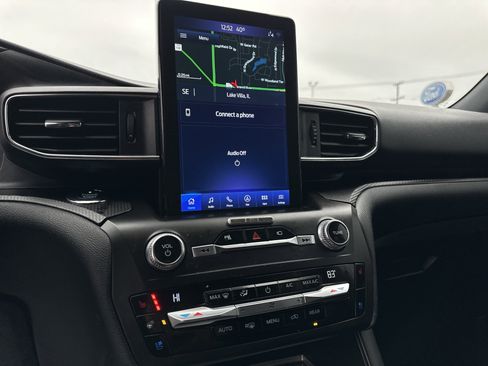 Used 2020 Ford Explorer ST w/ Premium Technology Package image 17