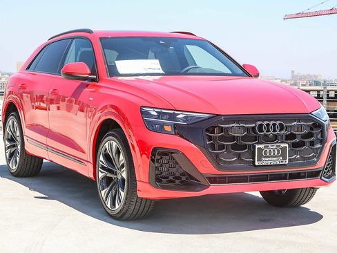 New 2025 Audi Q8 Premium Plus image 3