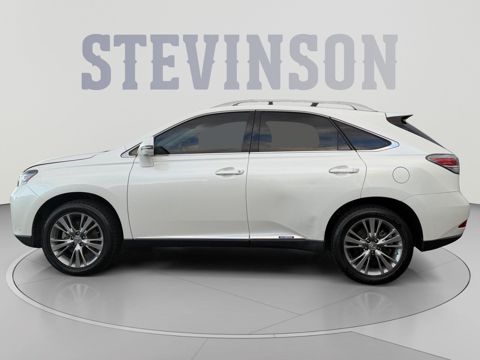 Used 2014 Lexus RX 450h AWD image 2