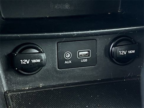 Used 2018 Hyundai Kona SEL image 20