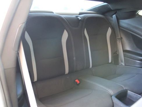 Used 2020 Chevrolet Camaro LT w/ Technology Package image 25