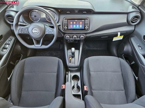 New 2025 Nissan Kicks Play S image 19