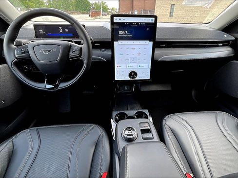 Certified 2024 Ford Mustang Mach-E Premium image 14