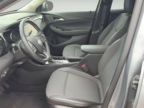 Used 2023 Buick Encore GX Select w/ Safety Package II FWD image 11