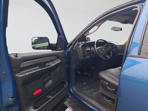 Used 2004 Dodge Ram 2500 Truck SLT w/ Sport Appearance Group AWD/4WD image 9