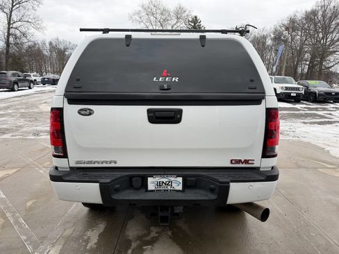 Used 2013 GMC Sierra 2500 Denali w/ Suspension Package, Off-Road image 10