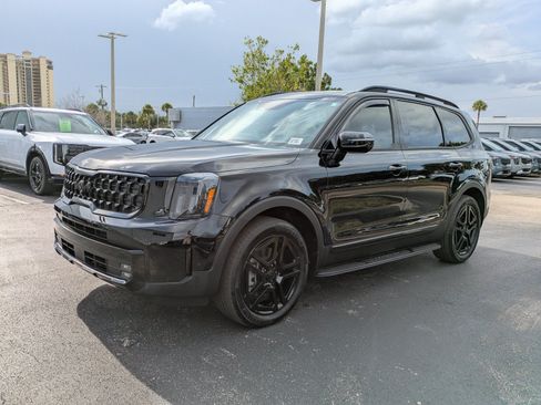 Certified 2025 Kia Telluride SX X-Line AWD/4WD image 6