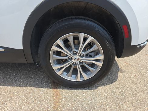 Used 2023 Buick Envision Preferred AWD/4WD image 36