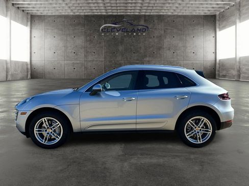 Used 2017 Porsche Macan S w/ Dark Walnut Interior Package image 6