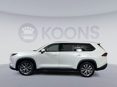 Used 2025 Toyota Grand Highlander AWD image 7