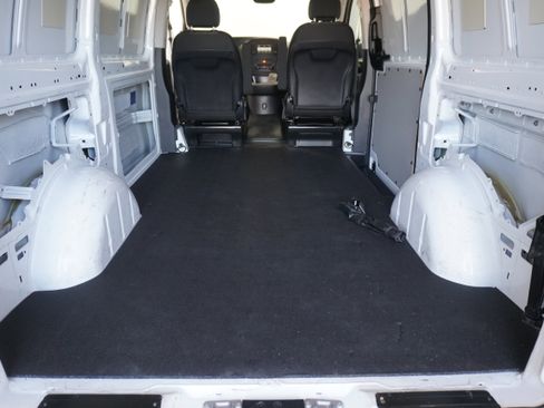 Used 2017 Mercedes-Benz Metris Worker image 18