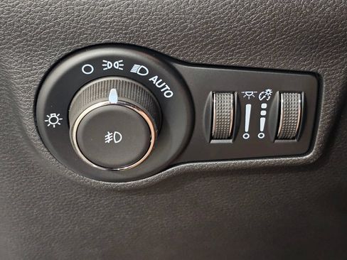 New 2026 Jeep Compass Limited AWD/4WD image 17