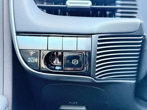 New 2026 Hyundai Ioniq 5 Limited image 11