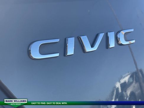 Used 2021 Honda Civic Sport Touring image 10