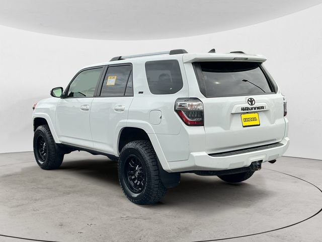 Used 2021 Toyota 4Runner SR5 Premium w/ Moonroof Package AWD/4WD image 7