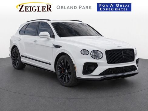 Used 2023 Bentley Bentayga Speed AWD/4WD image 1