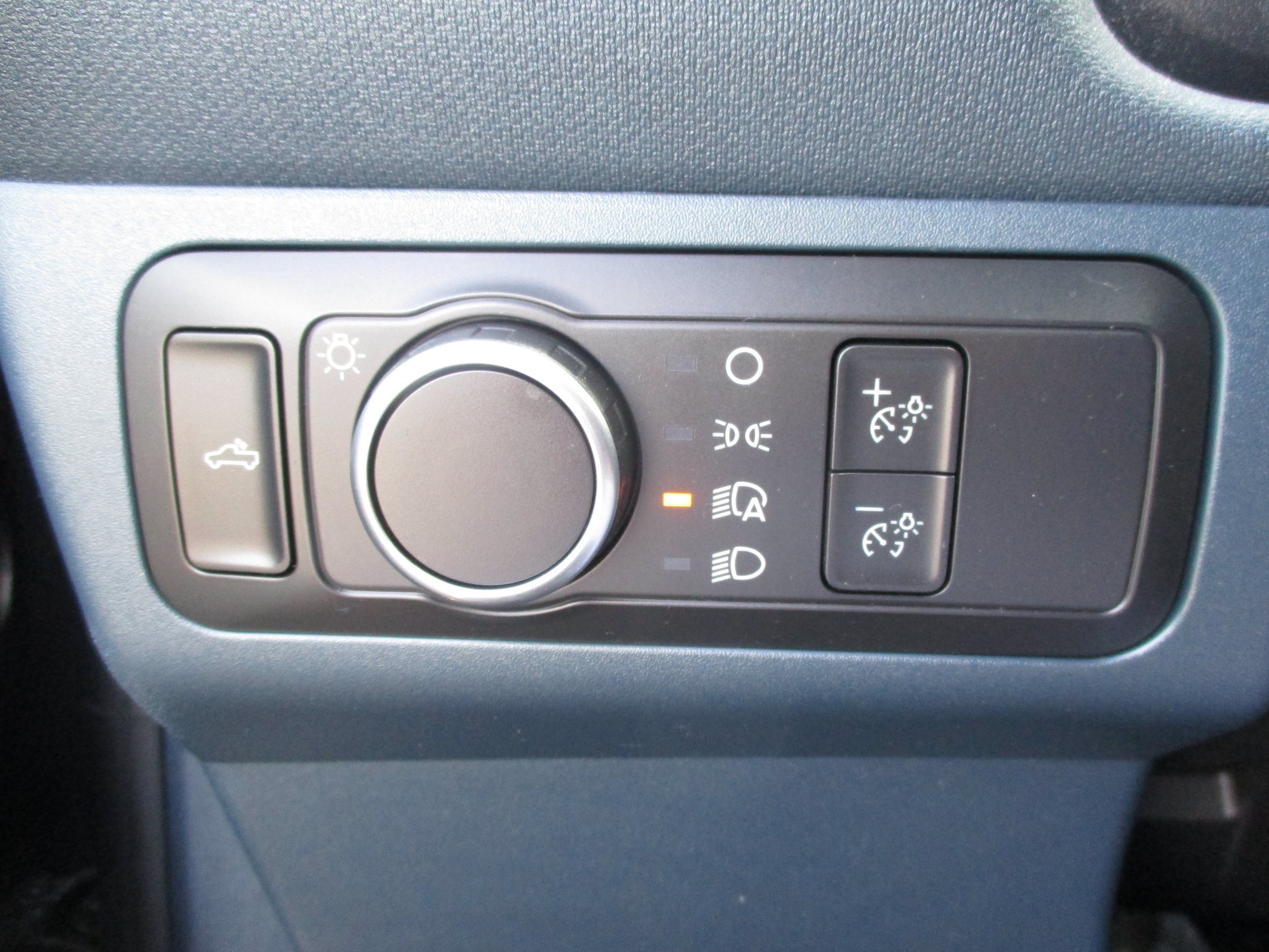 Used 2022 Ford Maverick Lariat w/ Lariat Luxury Package FWD image 33