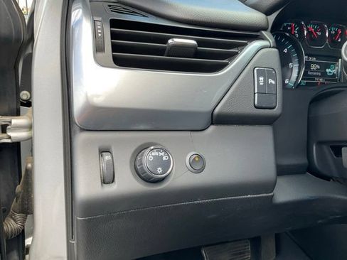 Used 2020 Chevrolet Tahoe LS RWD image 9