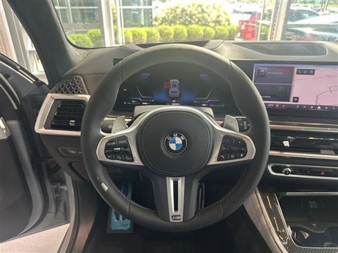 New 2026 BMW X5 M60i image 9