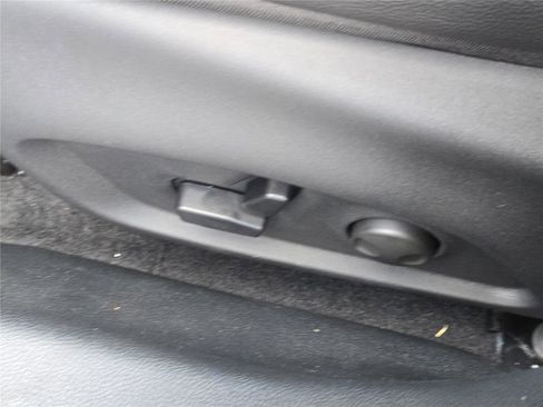 New 2026 Jeep Compass Latitude image 26