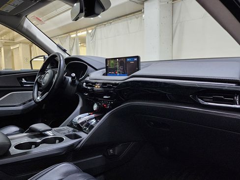 Certified 2023 Acura MDX SH-AWD w/ Advance Package image 22