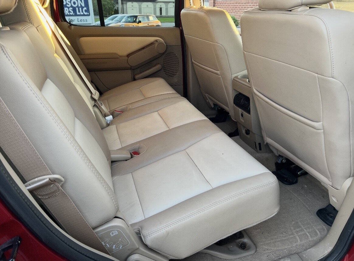 Used 2010 Ford Explorer Eddie Bauer AWD/4WD image 9