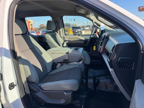 Used 2017 Ford F150 XL w/ Equipment Group 101A Mid image 11