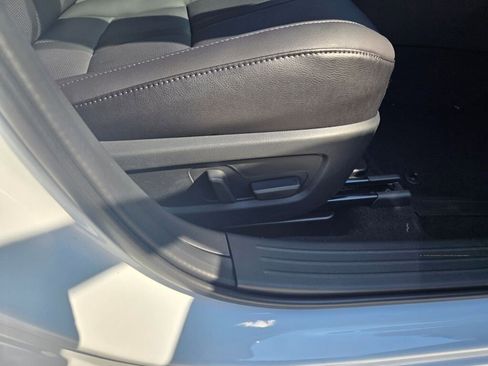 New 2026 MAZDA CX-50 AWD 2.5 Hybrid w/ Premium Pkg image 5