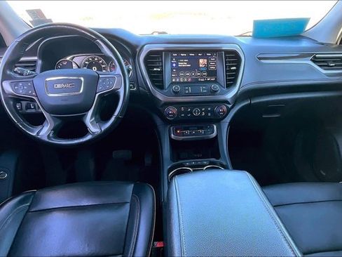 Used 2022 GMC Acadia AT4 w/ Technology Package image 7