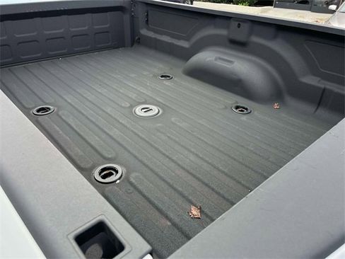 Used 2024 RAM 3500 Tradesman w/ Chrome Appearance Group image 13